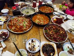 -邱金小炒·30 年盐帮江湖菜(自贡店)