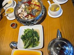 -隔壁老王·家常云南菜(花巷店)