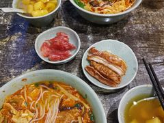 -粉家柳州螺蛳粉(杨宅路店)
