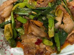 青蒜回锅肉-良泉足疗