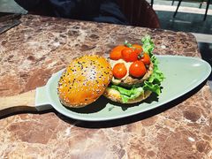 -Let'sBURGERplus·非常创意汉堡(三里屯店)