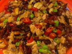 -马路边上·小海鲜烧烤(八一路店)