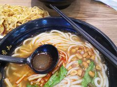 -桂在香知桂林米粉(红博中央公园店)