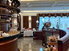 -马克西姆俄罗斯餐厅(通亚街店)