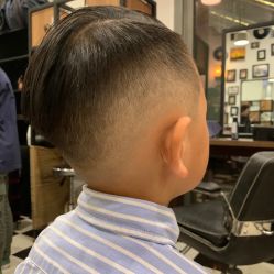 -MARTIN'S BARBER SHOP男士理发馆