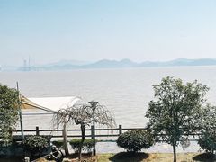 -鹰龙海畔度假酒店(咸祥店)