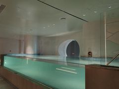 -涨巢·潮玩水疗局