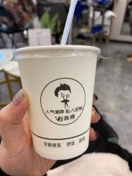 -V8潮牌·接发烫染连锁