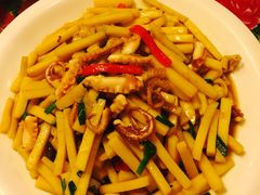 -闯关东东北农家菜(崂山石老人店)
