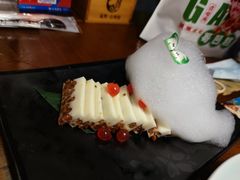 泡沫椰奶红豆糕-雀舞云南菜(天津天河城购物中心店)