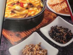 养生杂菌锅巴-千百味红餐厅·江西菜(绿地双子塔店)