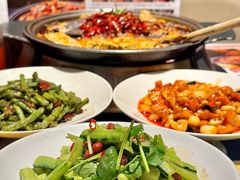 -辣尚瘾·烤鱼·新川菜(牡丹园直营店)