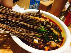 -嘉州叶婆婆钵钵鸡(建设路店)