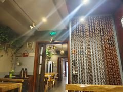 -万记麻辣烫国展总店