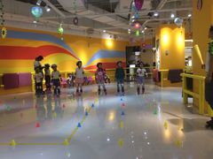 -阿布溜溜·轮滑(21世纪太阳城店)