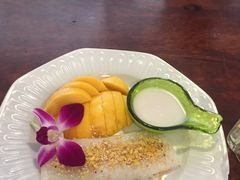 -Dang restaurant (patong phuket)