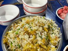 -牛华周记麻辣烫起源店