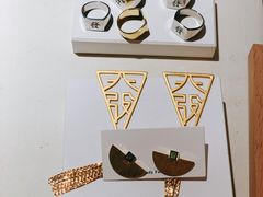 -LADY FAFA(巨鹿路陕西南路路口店)