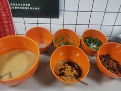 -大姐麻辣烫(莲宝中路店)