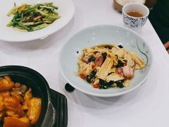 -围龙屋客家食府(福田店)