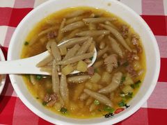 羊肉莜面鱼鱼-西贝(上海我格广场店)