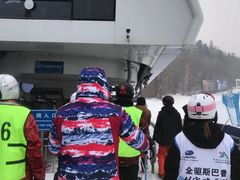 -亚布力新体委滑雪场