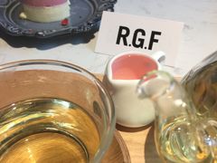 -RGF(巨鹿路店)