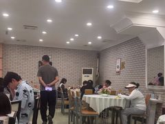 -迎宾楼(解放西街店)