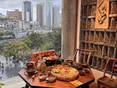 -包整·丝娃娃(一览甲秀楼风景店)