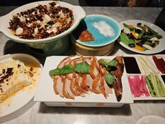 -雀蓝川菜(奥体广场店)