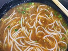 -花溪巷牛肉粉(泉城路店)
