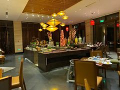 自助取餐区-武汉世茂希尔顿酒店·汇·全日餐厅
