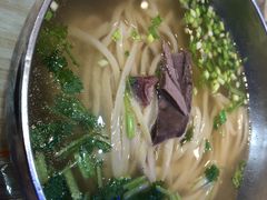 -十二忠手拉面(五福店)