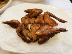 脆皮乳鸽-翠亭酒家(山西南路店)
