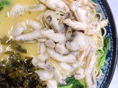-明呈黄鱼面馆(斜土路店)