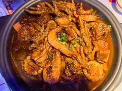 -徐记小怪兽肉蟹煲店(哈西万达金街店)