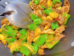 -寻钵记民菜馆·正宗常德钵子菜(滨湖路店)