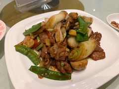 京蔥爆牛肉-凤城礼记鱼翅海鲜酒家(百老汇店)