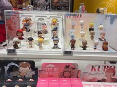 -泡泡玛特POPMART(万达店)