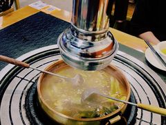 -阿山卓·野生菌火锅·纳西火塘烤肉