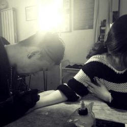 iphone_upload_pic-映刻纹身