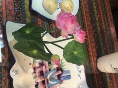 -忘忧草融合私房菜(红鼎国际店)