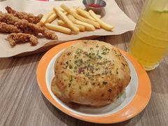 -必胜客(新中纬店)