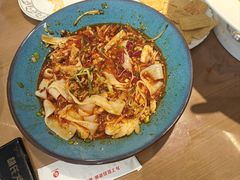 -胡氏大盘鸡新疆菜(石岗店)
