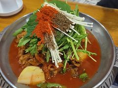 -喇喇排骨火锅·传统韩式脊骨汤(望京西园总店)