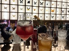 -145号U&Lounge Bar
