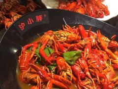 -沪小胖小龙虾(淮海中路旗舰店)