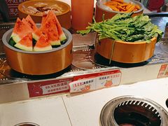 -龍歌自助小火锅(市南金茂湾店)