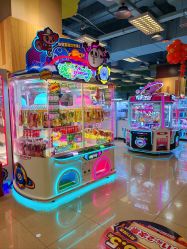 -莫莉幻想儿童乐园(三河燕郊永旺店)