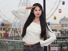 -百联奥特莱斯广场(南京店)